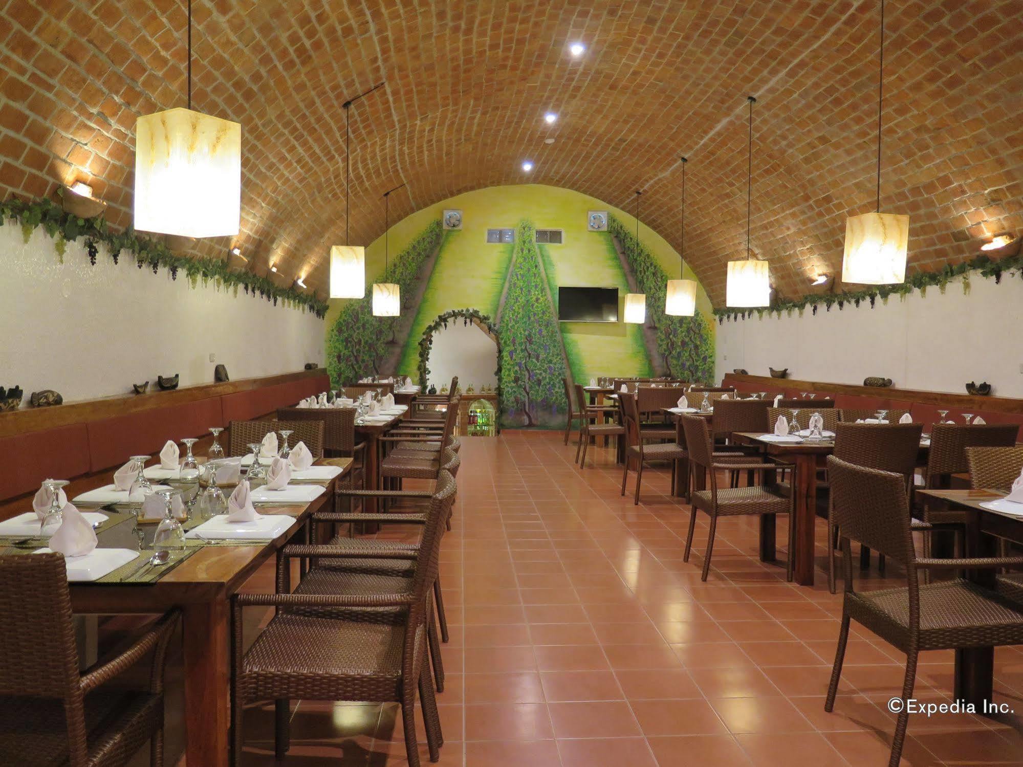 Bohol Sunside Resort Panglao Exterior photo